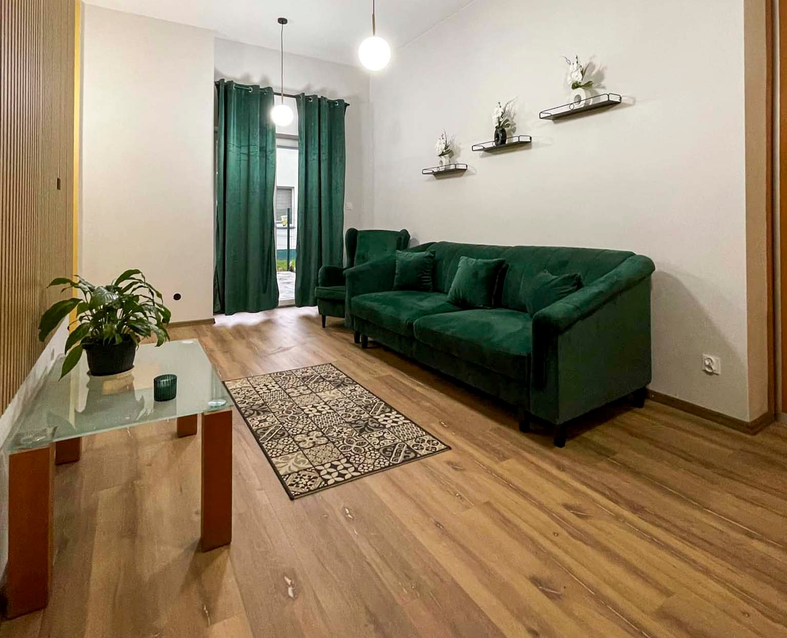 Pokoje Bełchatów 21/30 - 1