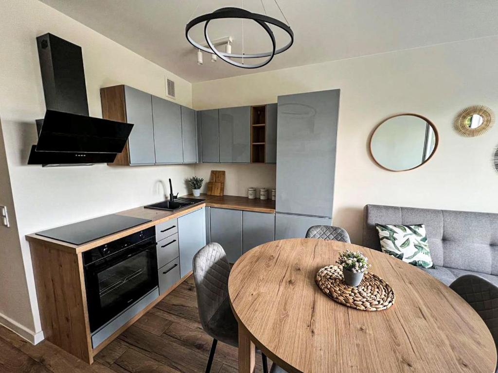 BEŁCHATÓW, UL. CZAPLINIECKA 21/30