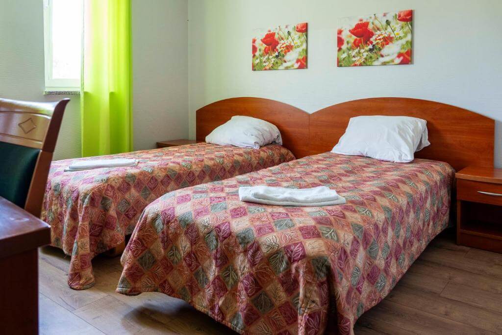 Noclegi Kluki 1A, Zajazd - 3